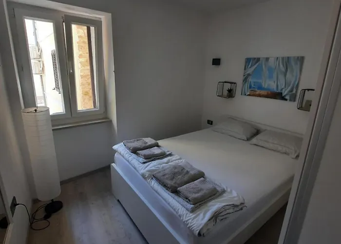 Dora Bella Isola アパート