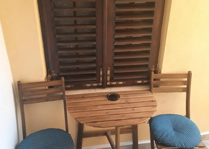 Dora Bella Isola * イゾラ